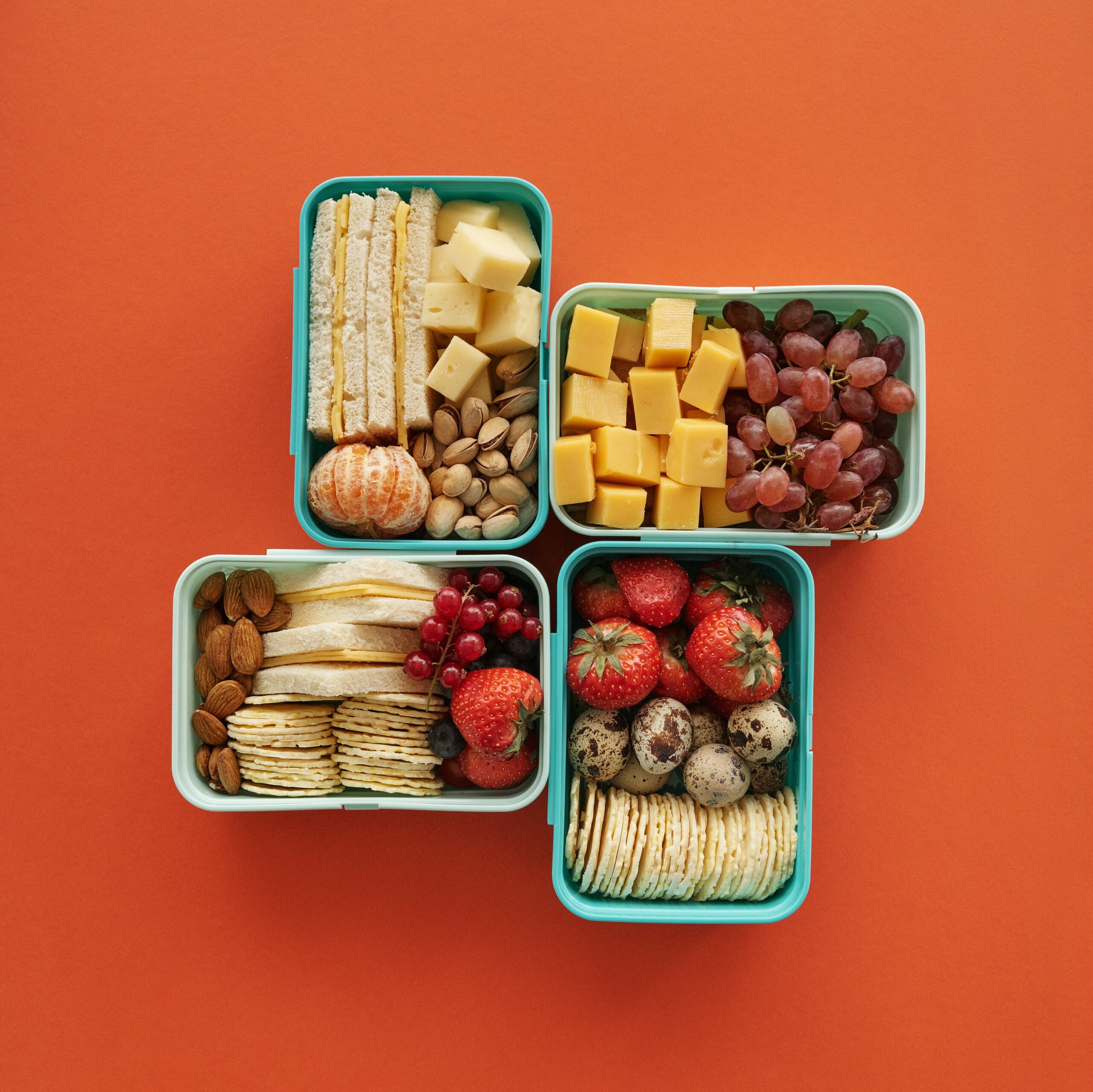 Verschiedene Mahlzeiten von oben fotografiert